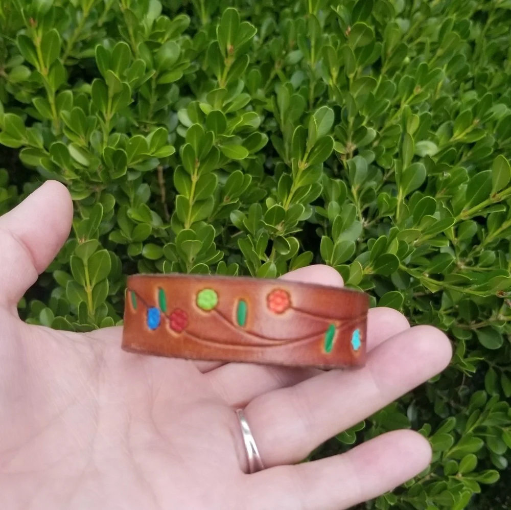 Vintage Tooled Leather Bracelet from the '70's L